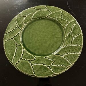 European Country Majolica Cabbage Leaf Platter Charger 13"